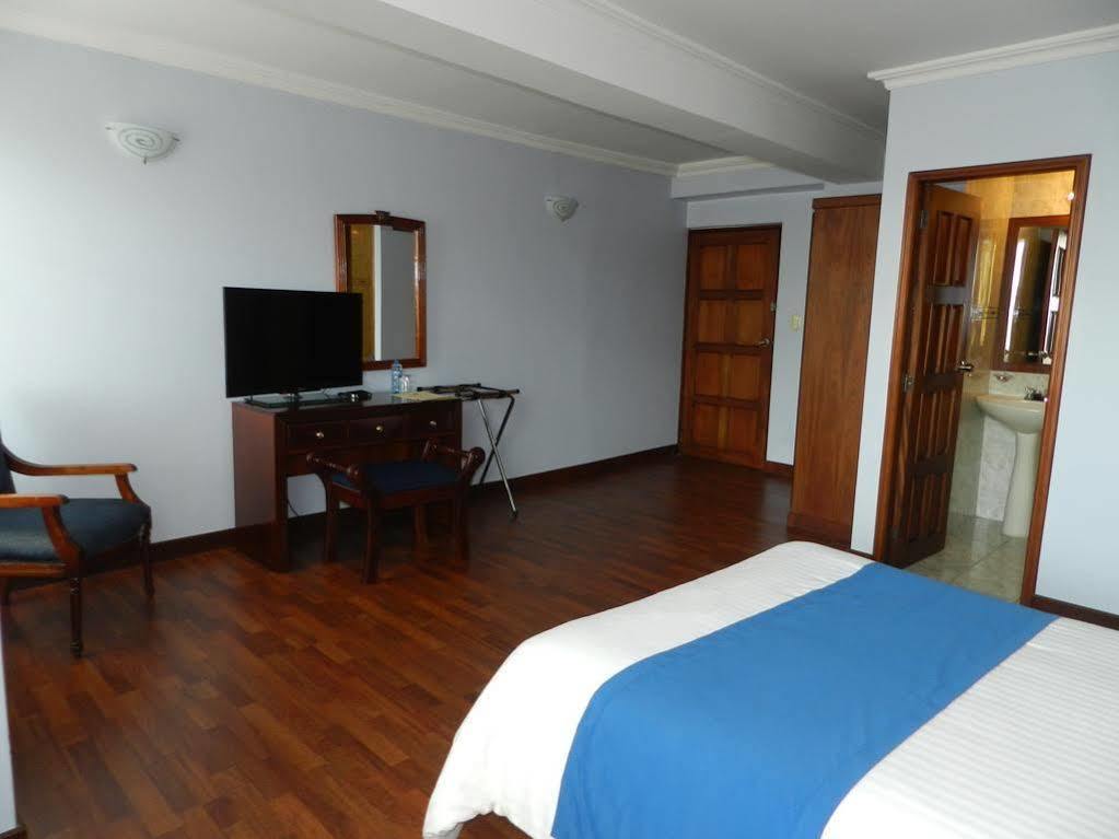 Hotel Libertador Loja Exteriér fotografie